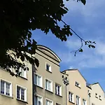 Elite Kamienice Old Town *