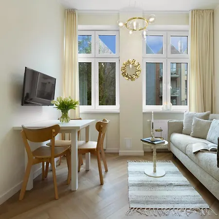 Elite Apartments Kamienice Old Town Apartment *